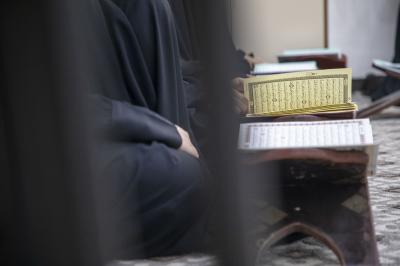 معهد القرآن الكريم النسوي يطلق المرحلة الأولى من دوراته القرآنية الصيفية