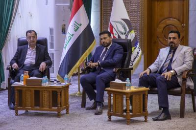 وفد العتبة العباسية يصل إلى ميسان ويعقد اجتماعاً مع حكومتها المحلية