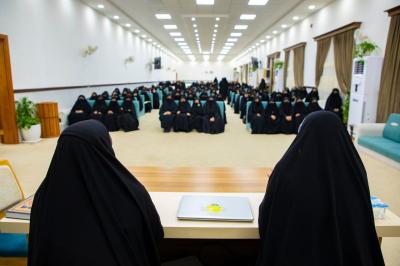 لليوم الثاني.. مخيم بنات العقيدة يواصل فعالياته الثقافية