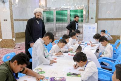 المجمع العلمي يقيم دروسًا للرسم ضمن مشروع الدورات القرآنية الصيفية