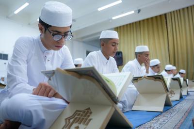 المجمع العلمي ينظم محفل منابر النور للمشاركين في مشروع أمير القراء