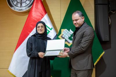 العتبة العباسية تختتم فعاليات المؤتمر الخامس لفتاوى الدفاع المقدسة