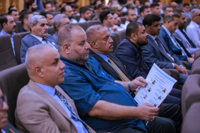 باحث يقدم دراسة عن دور المرجعية في الدفاع عن العراق وبنائه