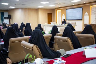  شعبة مدارس الكفيل الدّينيّة النّسويّة تنظّم حلقة نقاشيّة تحت عنوان "مشكلة وحلول"