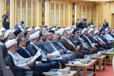 مركز الصّادقين: خمسةَ عشرَ بحثًا تقدّمت للمشاركة في مؤتمر الإمام الباقر (عليه السّلام)