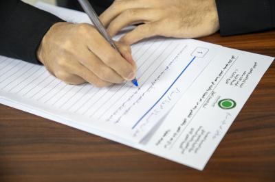 قسم التطوير يجري الاختبارات النهائية لطلبة المرحلة الرابعة في أكاديمية التطوير الإداري