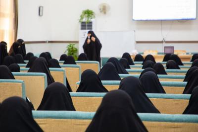  شعبة مدارس الكفيل الدّينية النّسوية تُطلق فعّاليّات مخيّم بنات العقيدة الخامس والعشرين