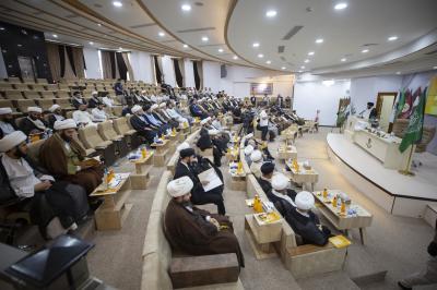 العتبة العباسية تزيح الستار عن كتاب دليل بحوث ودراسات مؤتمر الإمام الحسن (عليه السلام)