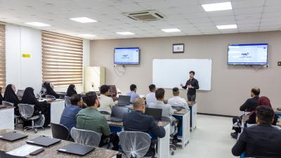جامعة الكفيل تنظّم ورشة تدريبية عن برنامج الجود للأرشفة الإلكترونيّة
