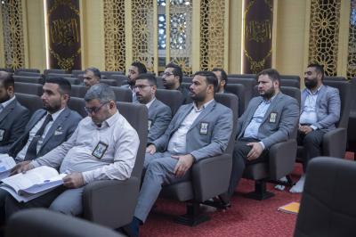 أكاديمية التطوير الإداريّ تواصل مناقشة بحوث تخرّج الدفعة الأولى من طلبتها