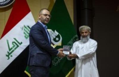 قسم الشؤون الفكرية يتسلم درع الاتحاد الدولي لجمعيات ومؤسسات المكتبات IFLA