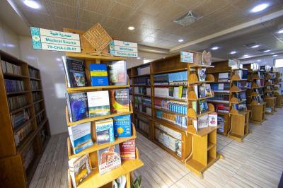 مكتبة جامعة العميد تقدم خدمات متعددة لتعزيز البيئة الأكاديمية