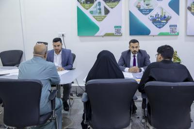 جامعة العميد تشهد إقبالًا واسعًا من خريجي الدراسة الإعدادية للتسجيل في كلياتها