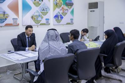 جامعة العميد تشهد إقبالًا واسعًا من خريجي الدراسة الإعدادية للتسجيل في كلياتها
