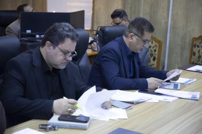 جمعية العميد تعقد اجتماعها الدوريّ لمناقشة البحوث المشاركة في مؤتمر العميد الدولي السابع