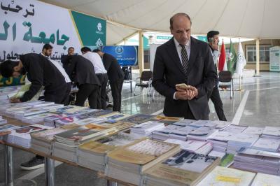 قسم الشؤون الفكرية يقيم عددًا من الفعاليات الثقافية المتنوعة في جامعة العميد