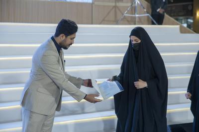 قسم التربية والتعليم يكرّم الطلبة الأوائل في المراحل المنتهية