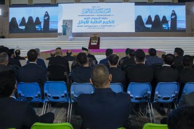 قسم التربية والتعليم يكرّم الطلبة الأوائل في المراحل المنتهية