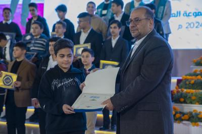 قسم التربية والتعليم يكرّم الطلبة الأوائل في المراحل المنتهية