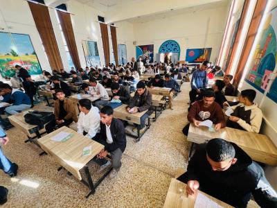 المجمع العلمي ينظّم مسابقة في إتقان الصلاة لطلبة إعدادية الشيخ الكليني في بابل