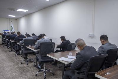 أكاديمية التطوير الإداري تجري الاختبارات النهائية لطلبتها