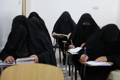 بمشاركة 600 طالبة.. معهد القرآن الكريم النسوي ينهي اختباراته لطالبات الدورات الإلكترونية