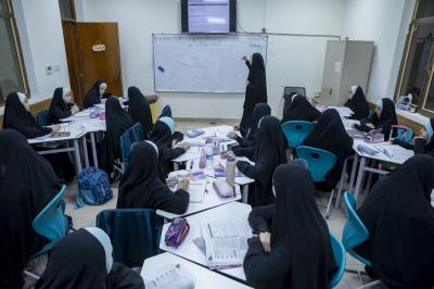 قسم التربية والتعليم يطلق المرحلة الأولى من مشروع تحديث البيئة المدرسية لمجموعة العميد التعليمية