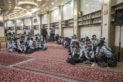 وصول العناصر الكشفية إلى العتبة العباسية للمشاركة في حفل ختام برامج جمعية كشافة الكفيل