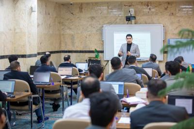 قسم التطوير ينظم ورشة تدريبية عن التعليمات الدراسية لأكثر من 50 منتسبًا