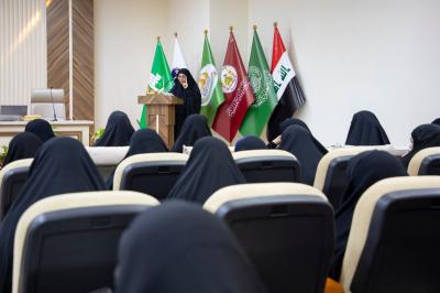 تقديم محاضرة عن دور القرآن الكريم في تقديم الحلول للتحديات المعاصرة