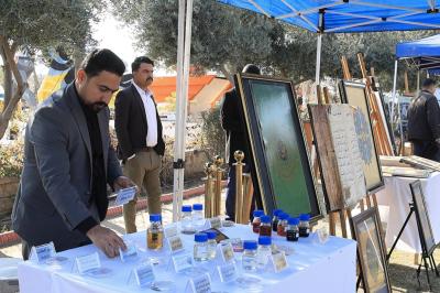 قسم الشؤون الفكرية يعرض إصداراته في مهرجان نبي الرحمة بجامعة الموصل