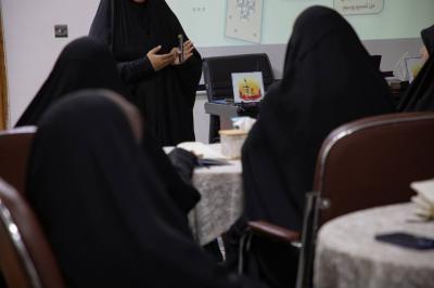 مكتبة أم البنين (عليها السلام) النسوية تنظّم ورشة تدريبية متخصصة في صناعة المحتوى الإعلامي