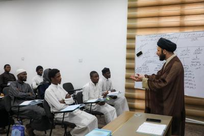 المجمع العلمي يقيم دورتين لتعليم أحكام التلاوة لطلبة العلوم الدينية في النجف