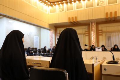 معهد القرآن الكريم النسوي يقيم المسابقة القرآنية الفرقية الرابعة