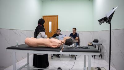 جامعة الكفيل تُجري الامتحان النهائي للمهارات السريرية في كلّية الطبّ باستخدام نظام الأوسكي