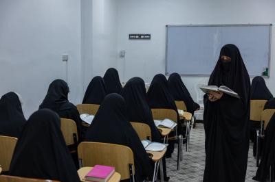 بمشاركة أكثر من ألف طالبة.. معهد القرآن الكريم النسوي يطلق الدورات القرآنية الصيفية في النجف