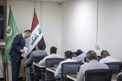 أكاديمية التطوير الإداري تباشر إجراء الاختبارات النهائية بمشاركة 74 طالبًا