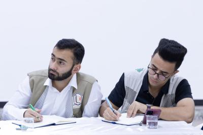 قسم العلاقات ينظم ورشة عن فن الإقناع والتواصل الفعّال للطلبة المنسقين