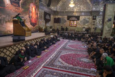 موكب العتبة العباسية المقدّسة يقدّم خدماته لزائري مرقد الإمامين العسكريّين (عليهما السلام) في سامراء