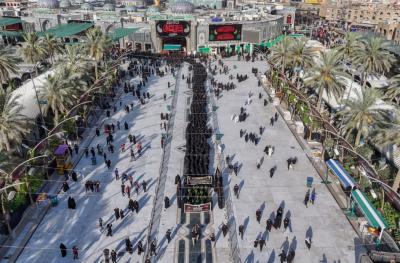 منتسبات العتبة العباسية المقدسة يحيين ذكرى دفن الأجساد الطاهرة بمسيرة عزائية