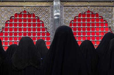 شعبة مدارس الكفيل الدينية النسوية تشارك في المسيرة السنوية لإحياء ذكرى دفن الأجساد الطاهرة