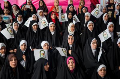 بالتعاون مع العتبة العبّاسية المقدّسة: مركزُ الإمام الحسن(عليه السلام) يحتفي بتخرّج أكثر من (2000) طالب وطالبة من دوراته الصيفية..