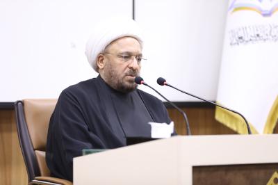 جامعة العميد تنظّم مجلس عزاء بذكرى شهادة الإمام السجاد (عليه السلام)