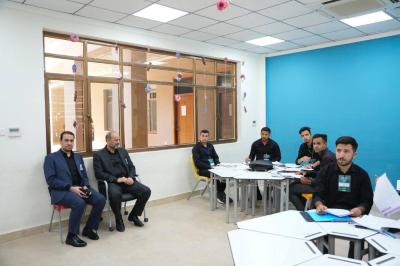 عضو مجلس إدارة العتبة العباسية المقدسة يطّلع على سَير البرامج التعليمية لقسم التربية والتعليم