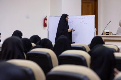 إذاعة الكفيل النسوية تطلق دورة تدريبية بعنوان (سلامة اللغة العربية)