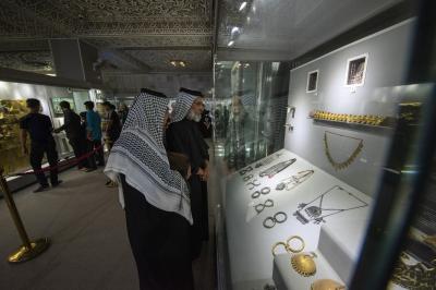 قاعة العرض المتحفي في العتبة العباسية المقدسة تشهد إقبالًا واسعًا من الزائرين