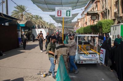 قسم بين الحرمين الشريفين يقدم خدمات إرشادية ولوجستية للمواكب وزائري الأربعين