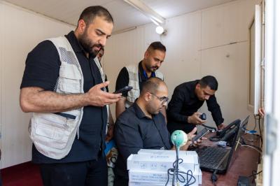 افتتاح 27 مركزاً لإرشاد التائهين على محوري النجف وبابل لتقديم الدعم والإرشاد لزائري الأربعين 