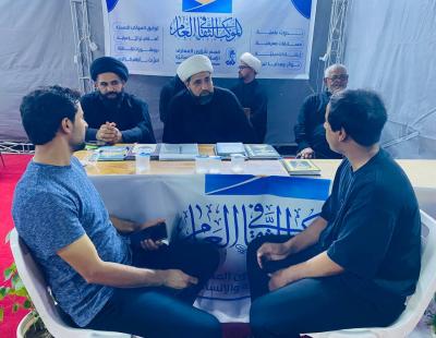 الموكب الثقافي العام يقدم إرشادات معرفية ومسابقات دينية لزائري الأربعين على محور النجف