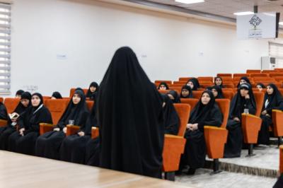 مركز الثقافة الأسرية ينشر محطات تثقيفية في المواقع الخدمية التابعة للعتبة العباسية المقدسة